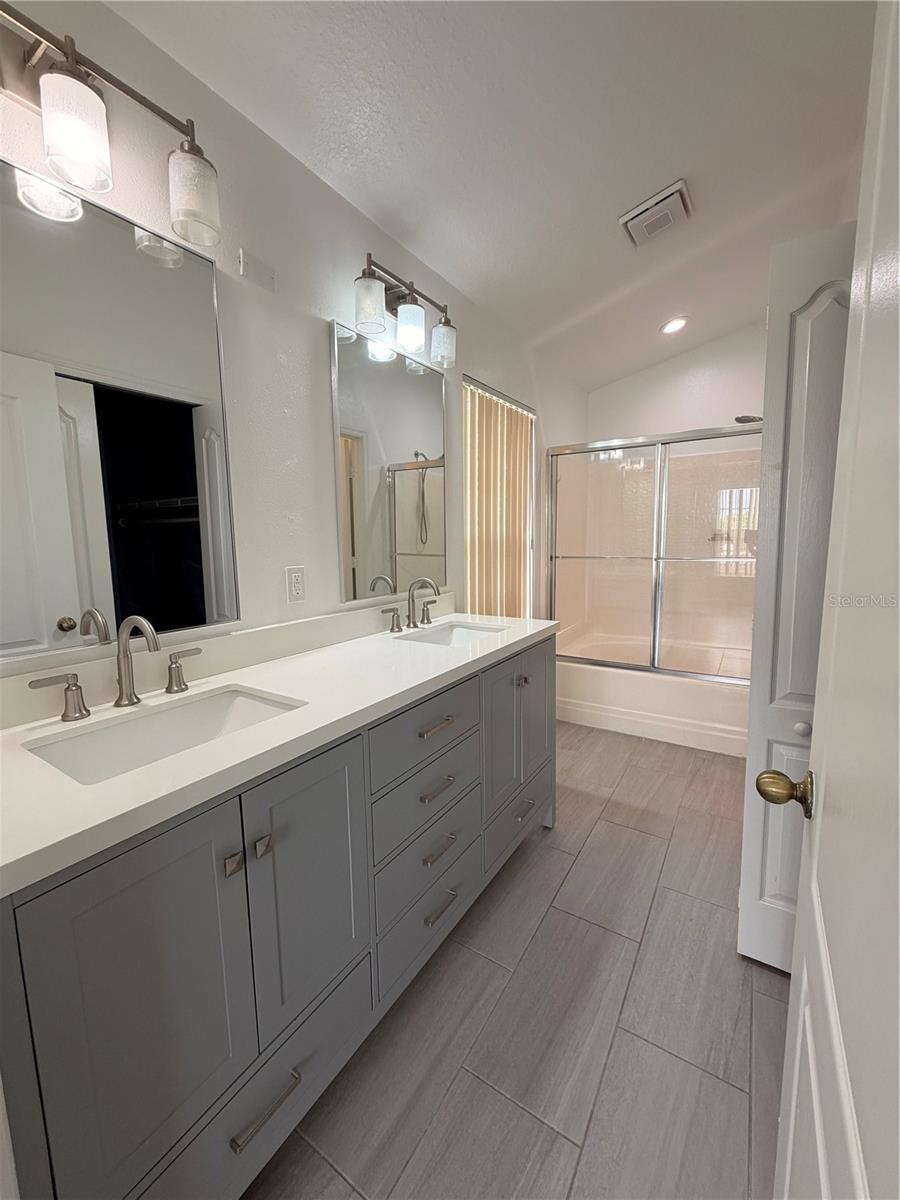 WATERSIDE ESTATES - Residential Lease