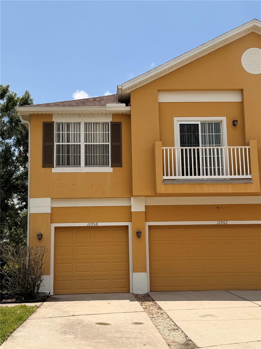 WATERSIDE ESTATES - Residential Lease
