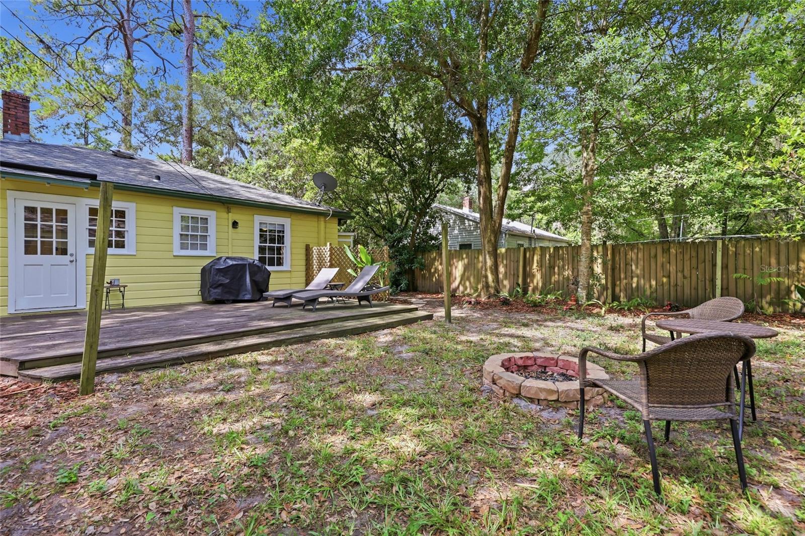 SPRING PARK SUB - Residential