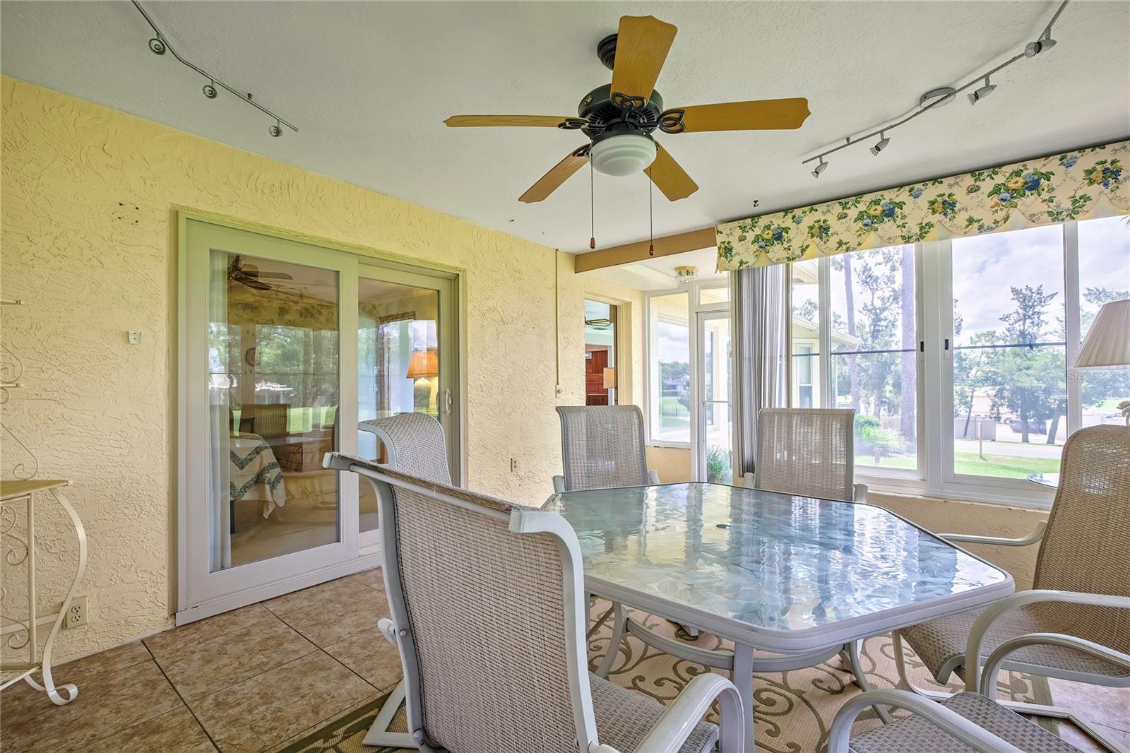 TIMBER PINES - Residential