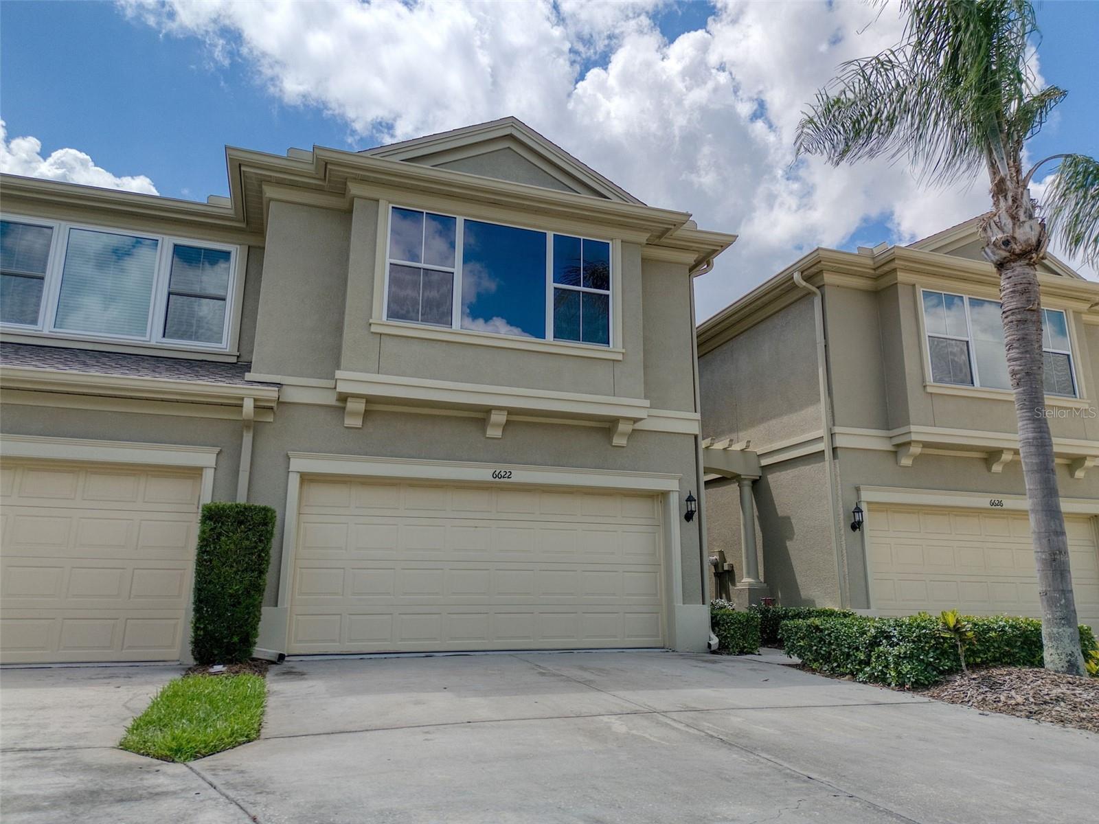 PALMBROOKE TOWNHOMES - Residential Lease