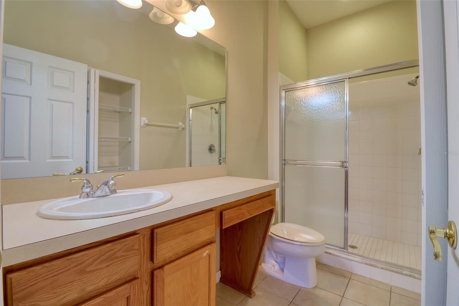 PALMBROOKE TOWNHOMES - Residential Lease