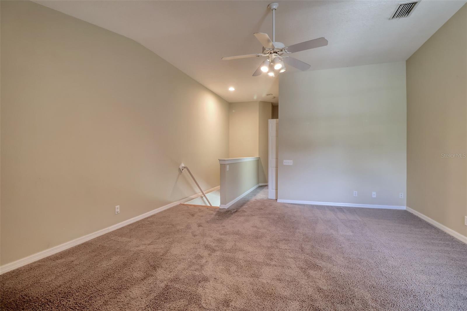 PALMBROOKE TOWNHOMES - Residential Lease