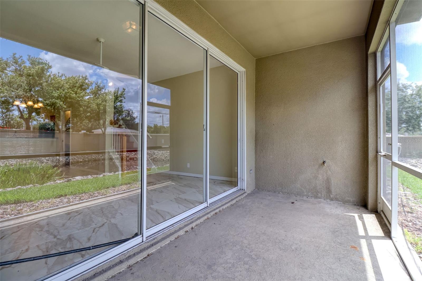 PALMBROOKE TOWNHOMES - Residential Lease