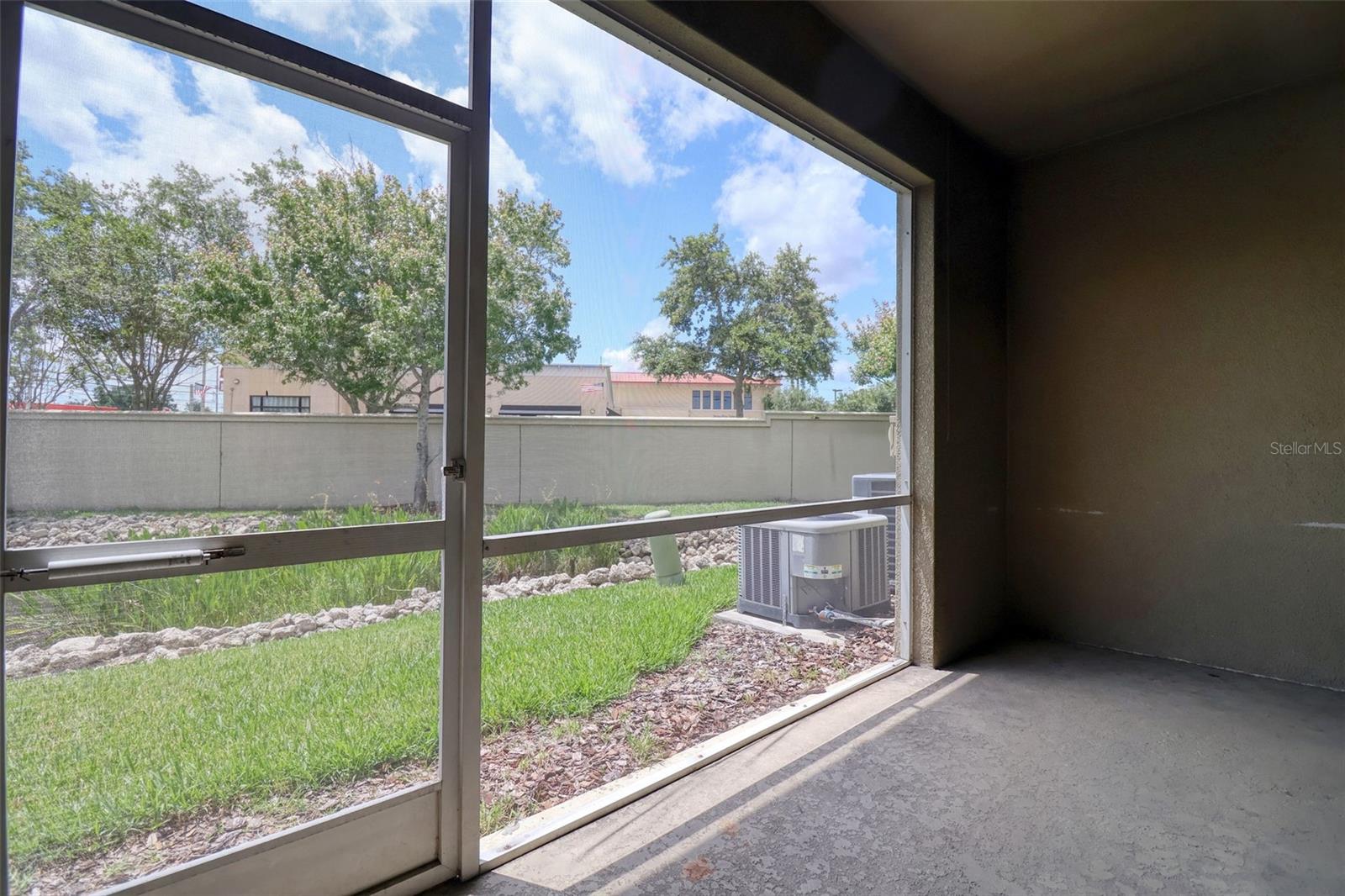 PALMBROOKE TOWNHOMES - Residential Lease