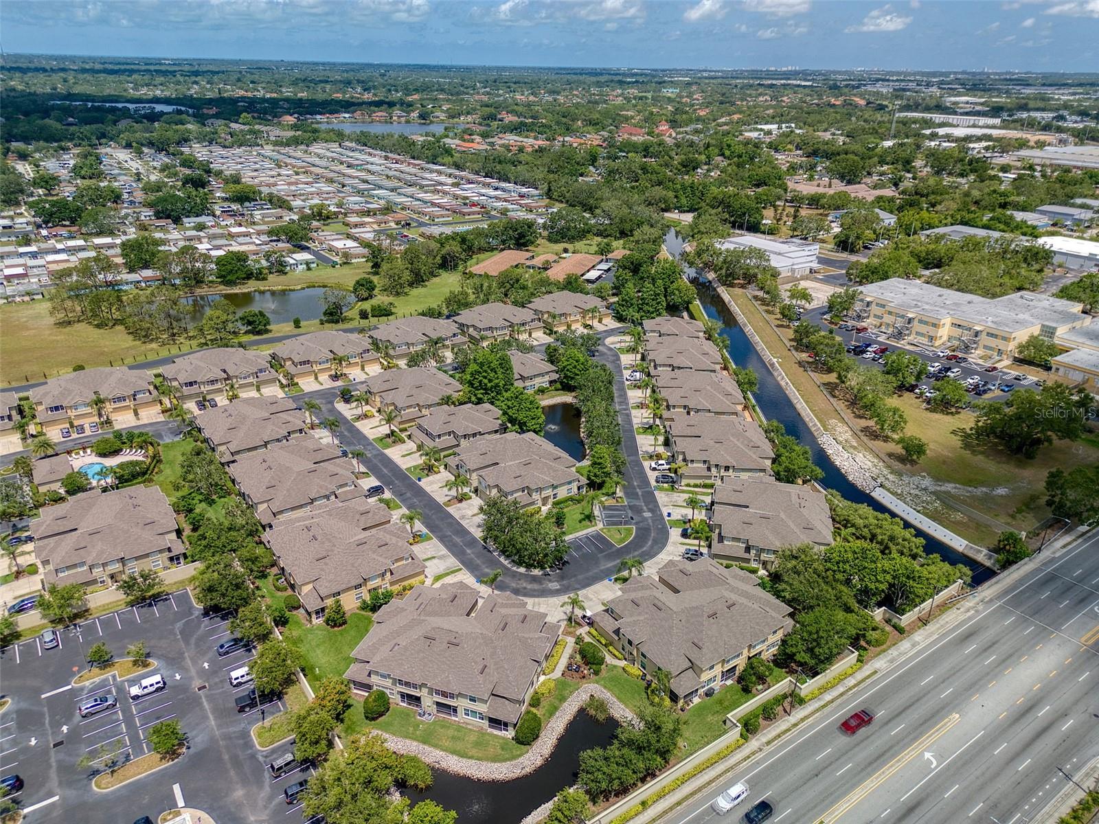 PALMBROOKE TOWNHOMES - Residential Lease