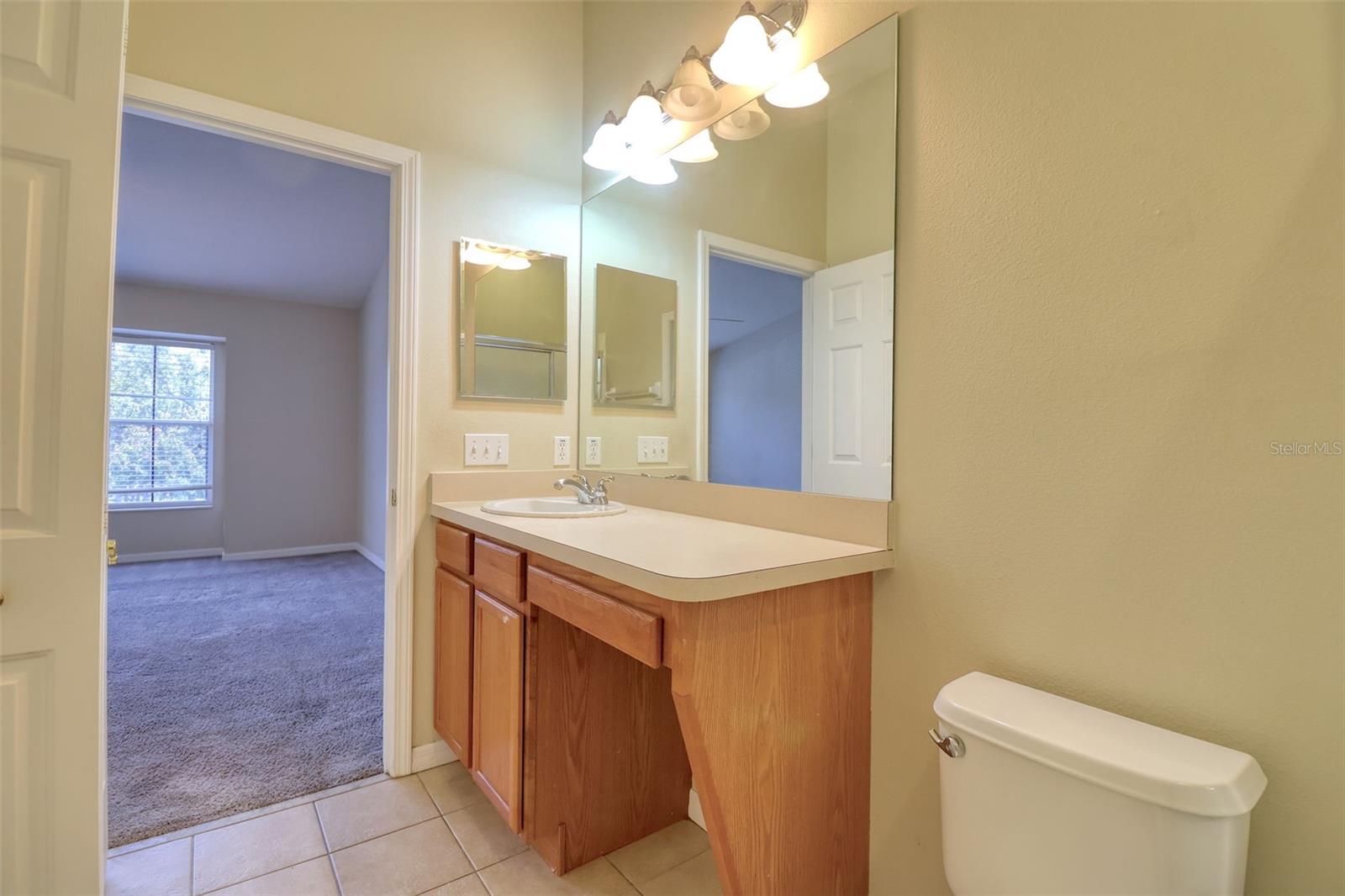 PALMBROOKE TOWNHOMES - Residential Lease