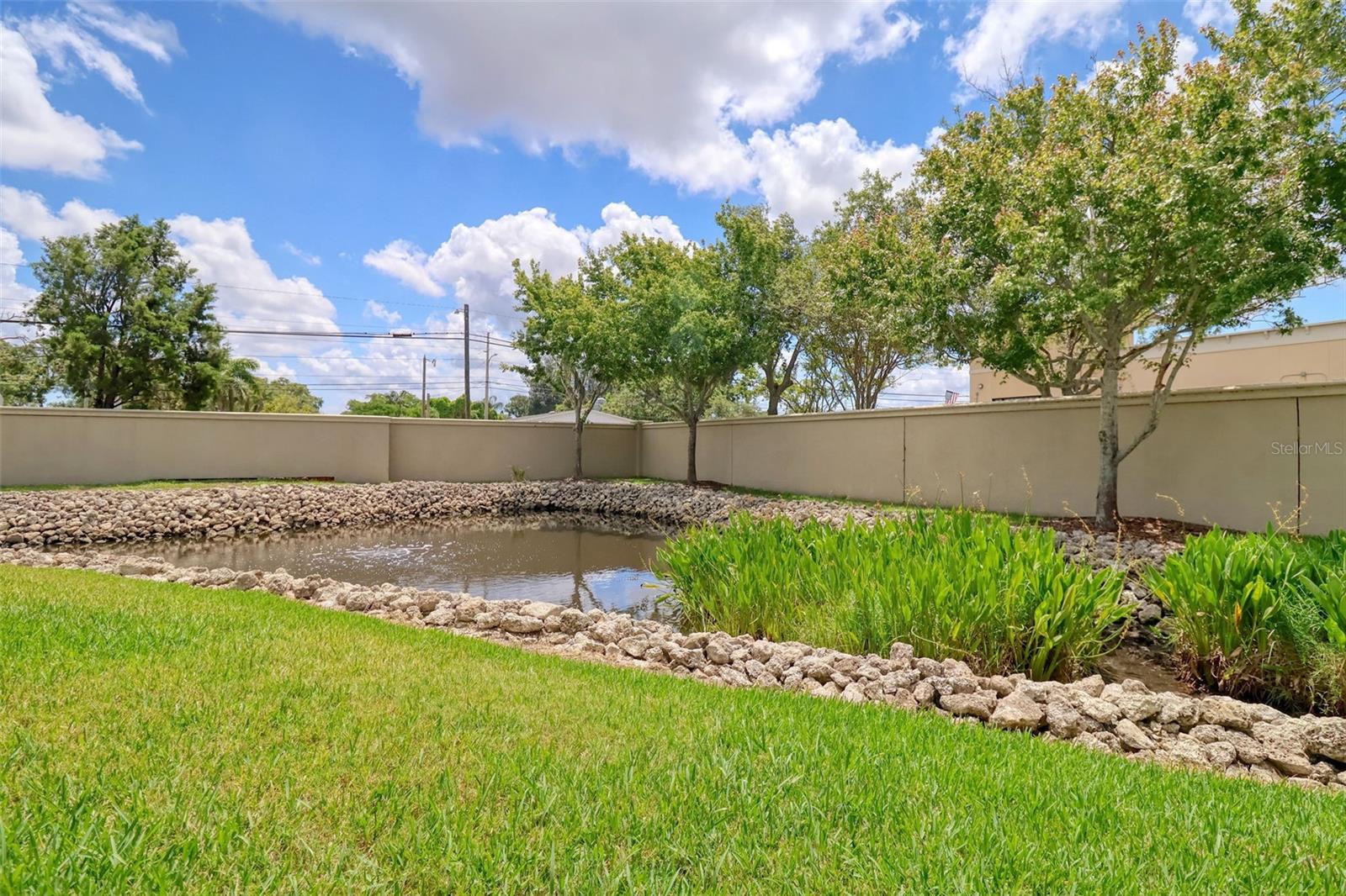 PALMBROOKE TOWNHOMES - Residential Lease