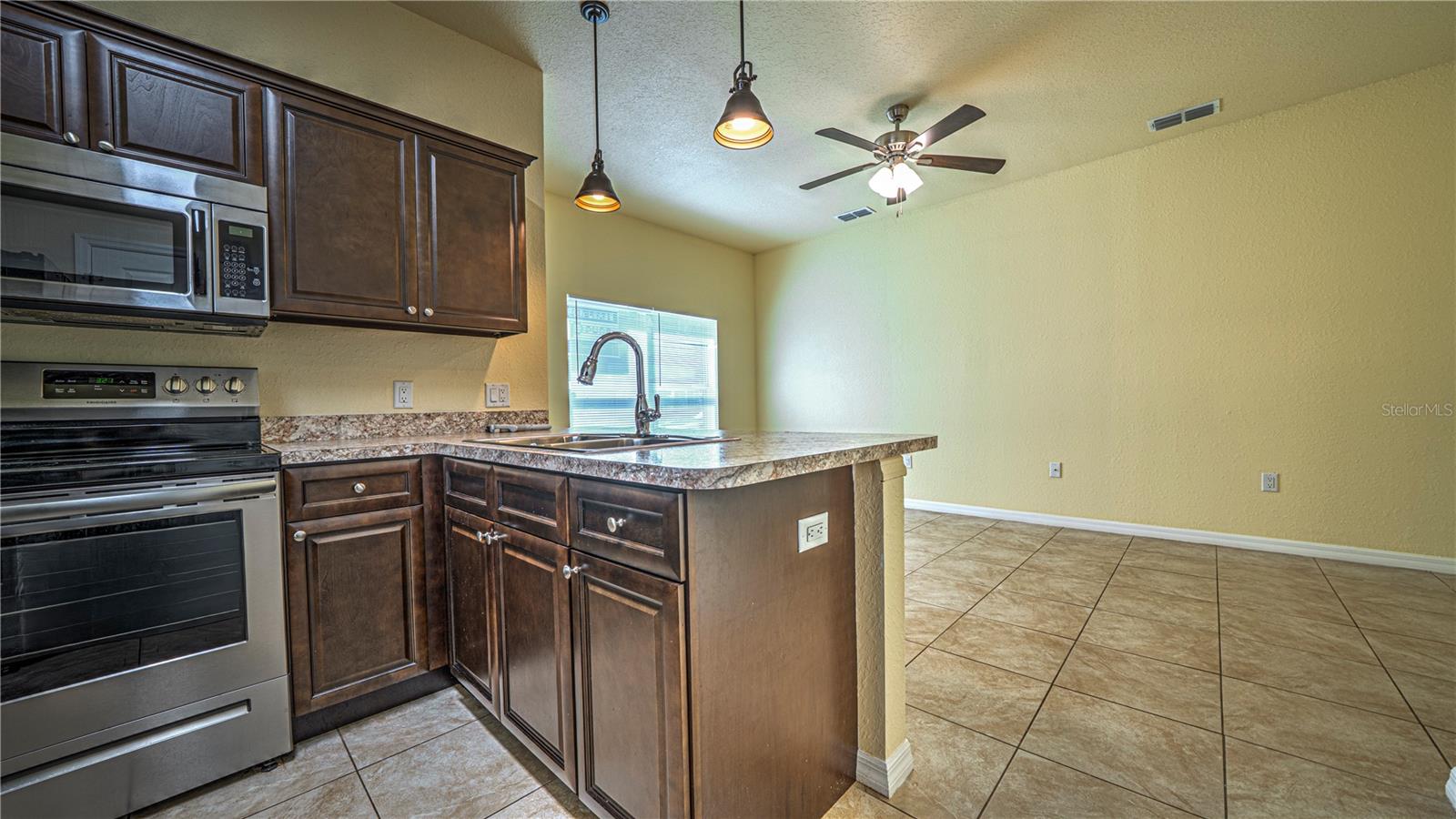 BUNCHE HEIGHTS - Residential Income