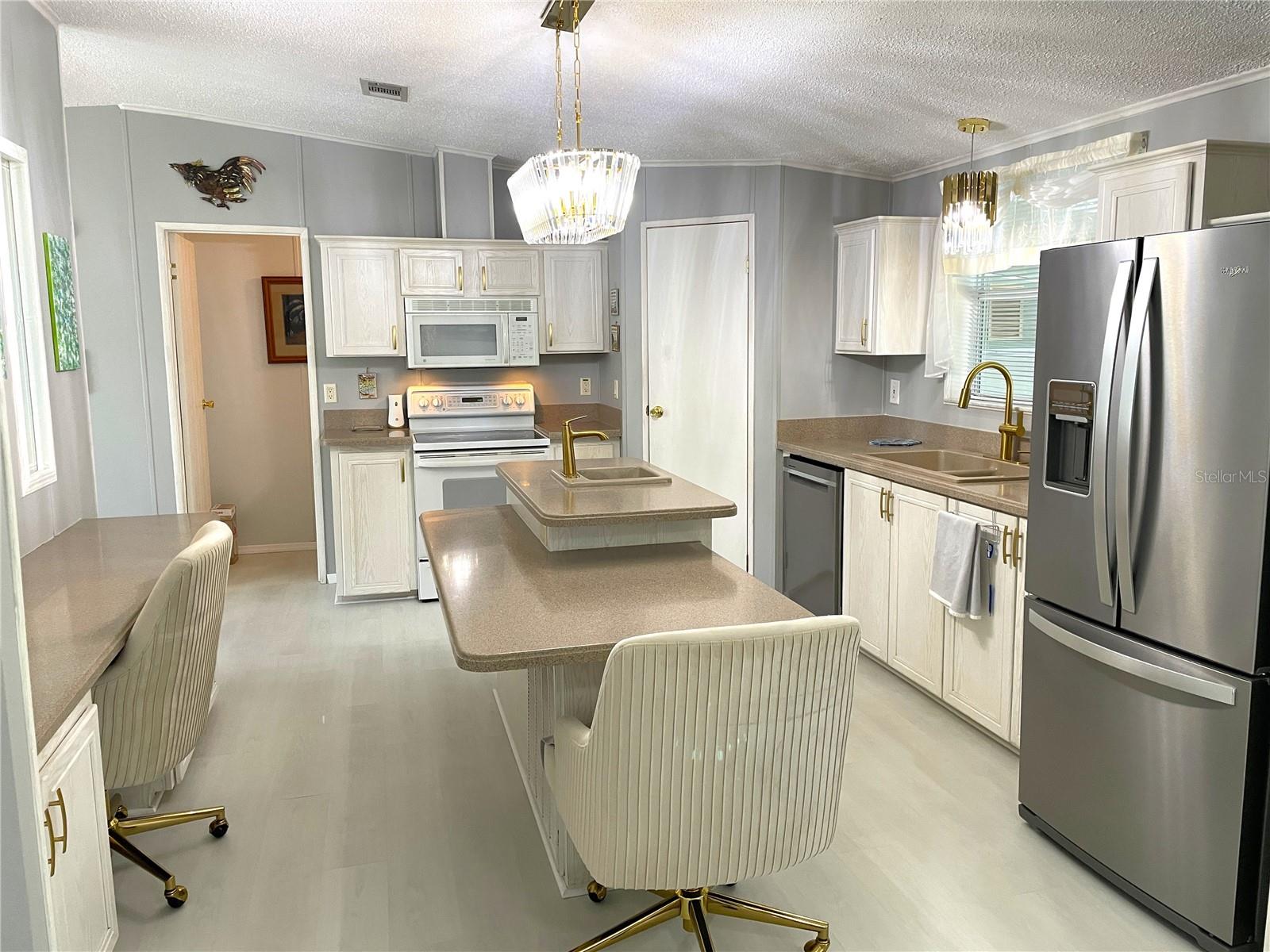 MARY LU MHP - Residential
