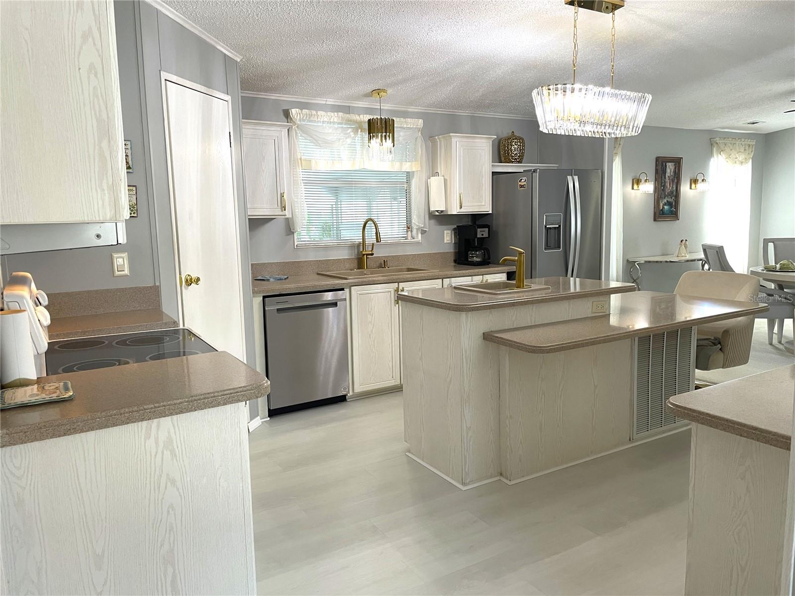 MARY LU MHP - Residential