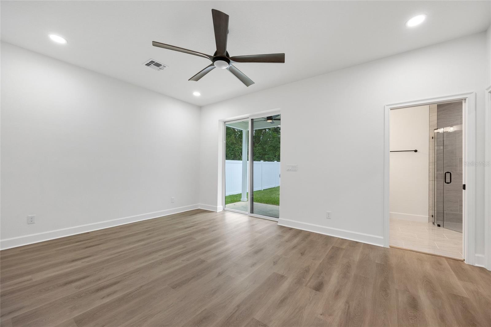 FARMSTEAD 44 - Residential