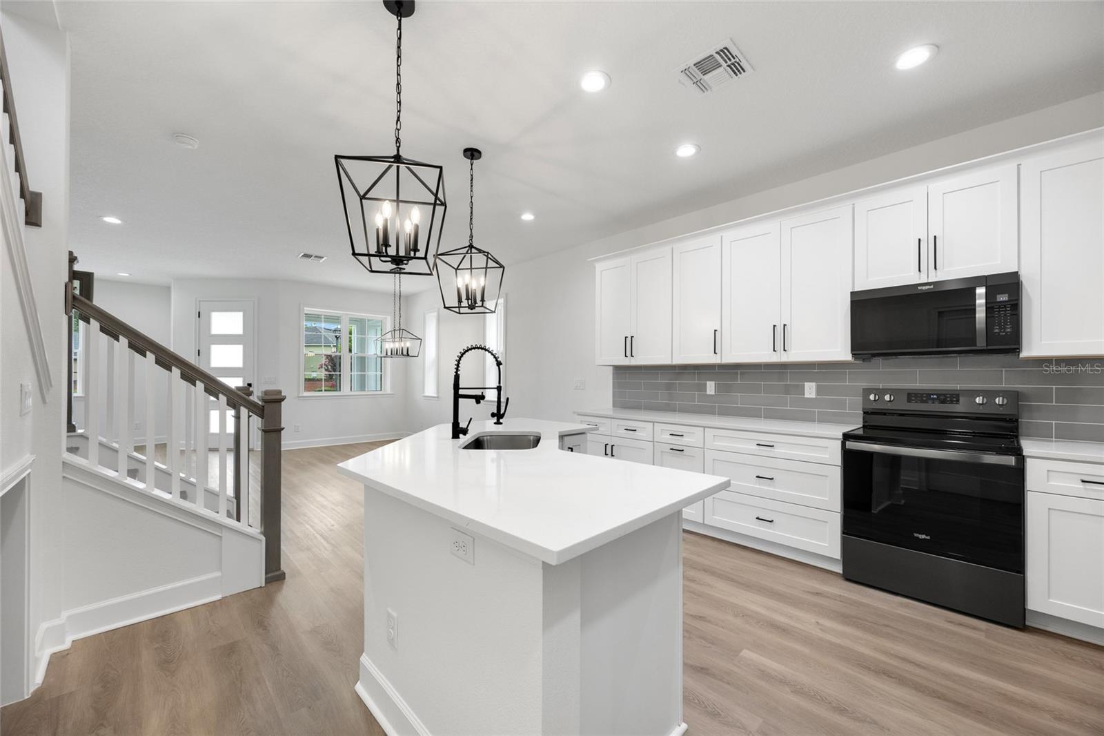 FARMSTEAD 44 - Residential