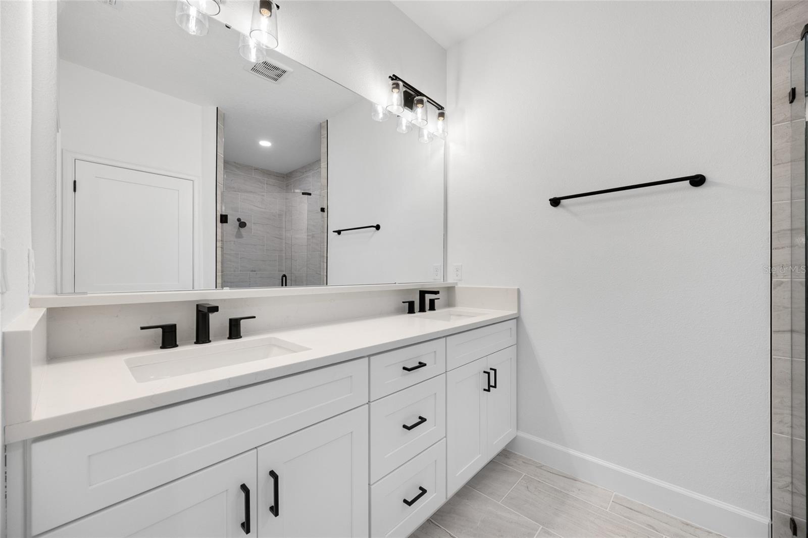 FARMSTEAD 44 - Residential