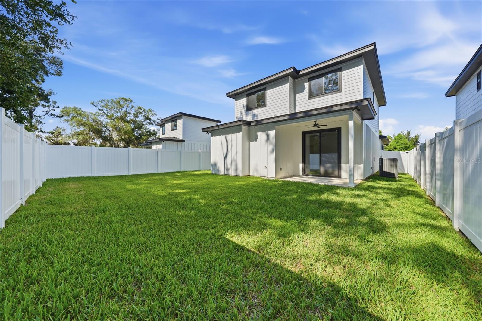 FARMSTEAD 44 - Residential