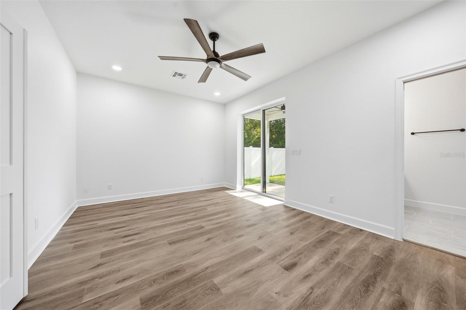 FARMSTEAD 44 - Residential