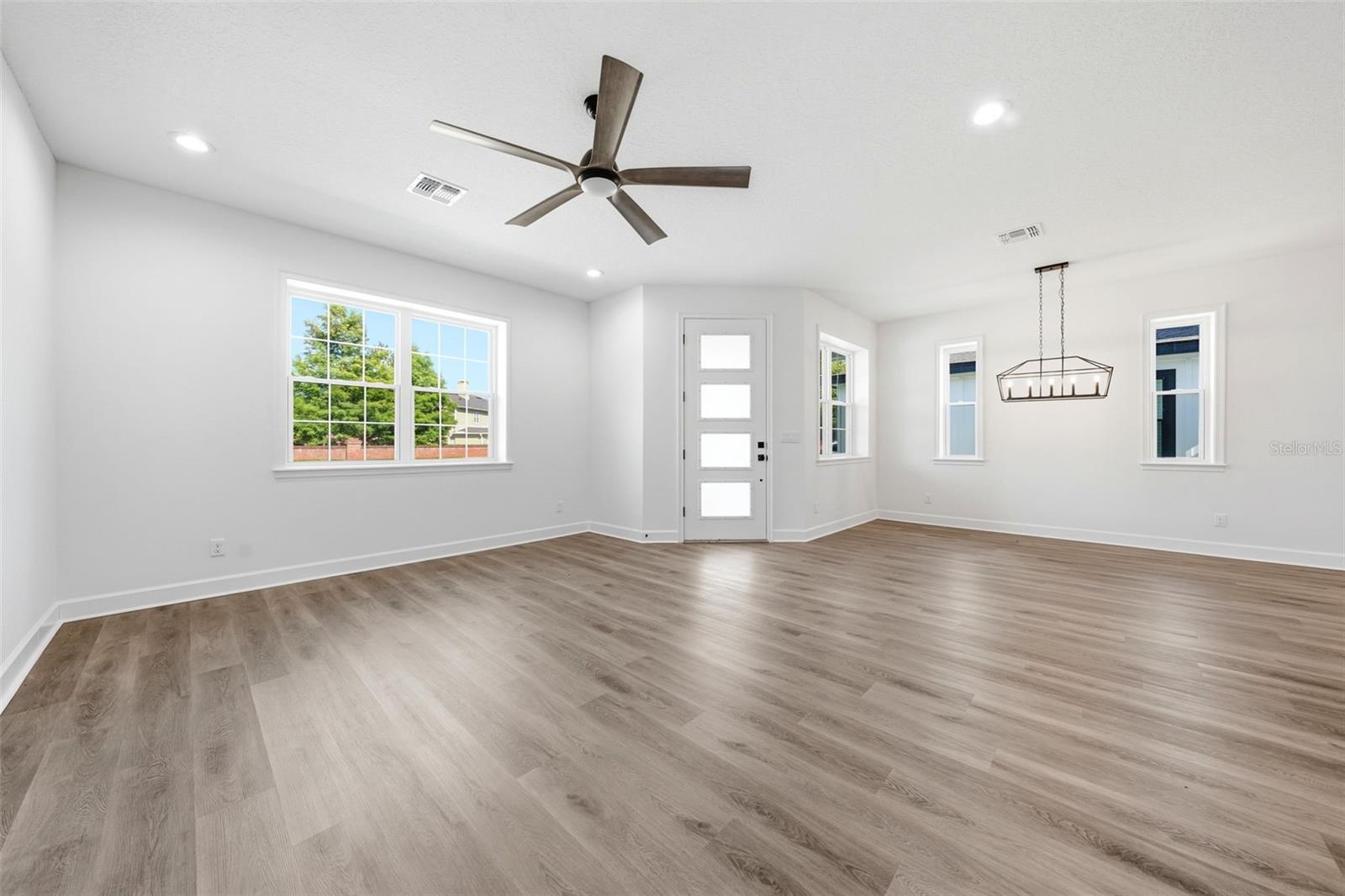 FARMSTEAD 44 - Residential