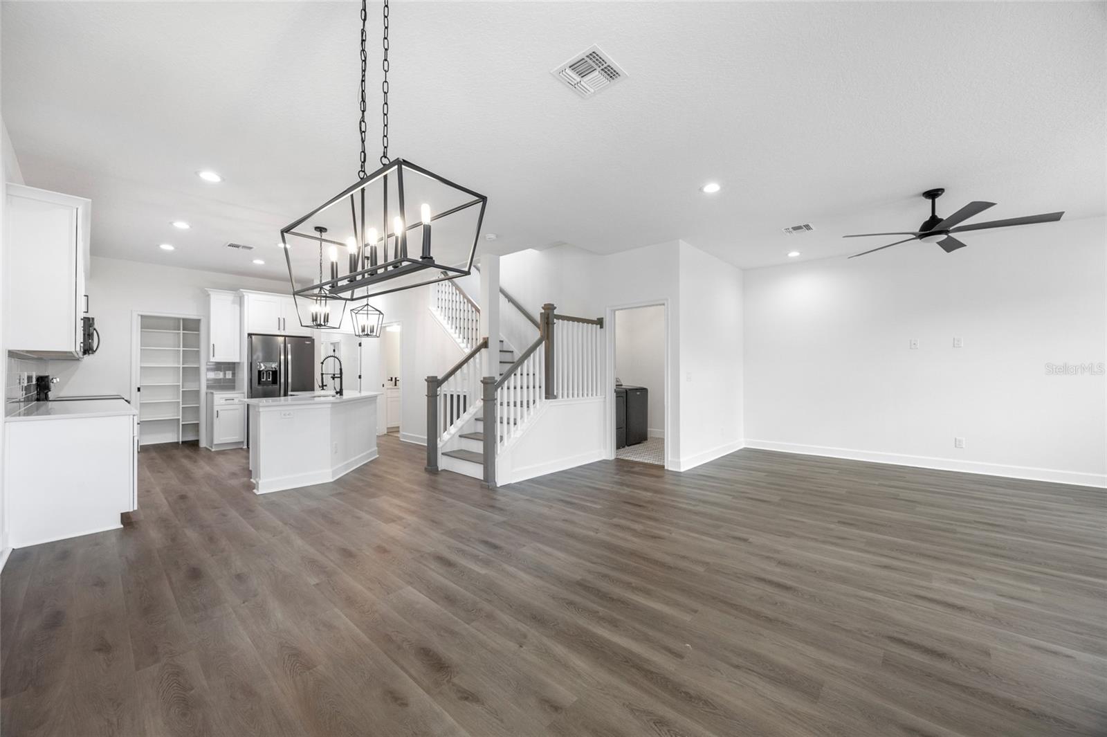 FARMSTEAD 44 - Residential