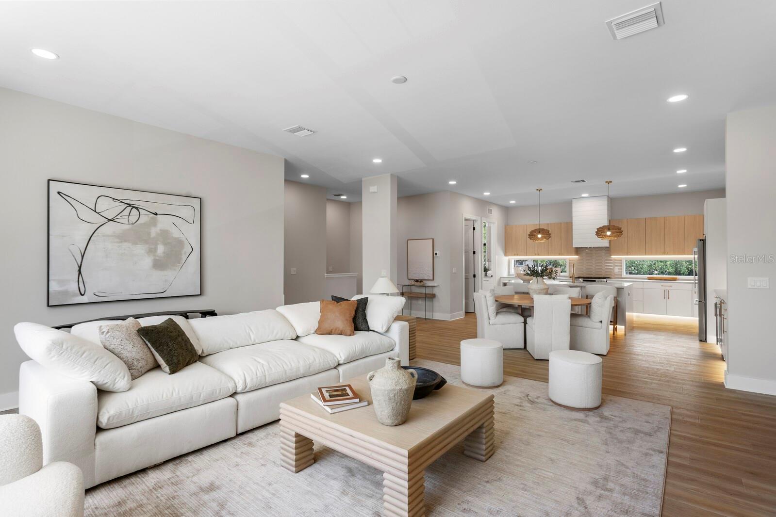 BAYSHORE RESIDENCES AND TOWNHOMES - Residential