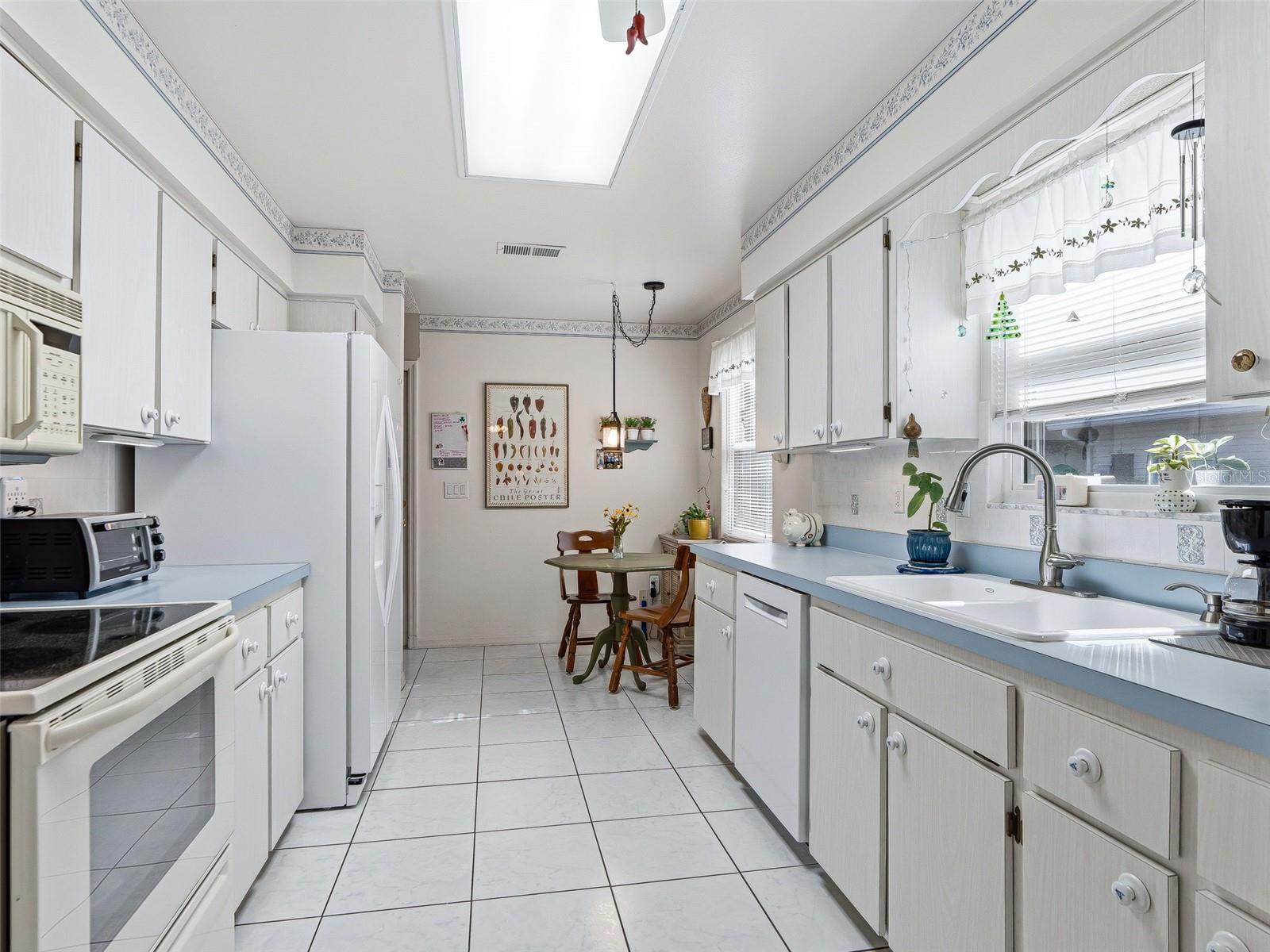 SCOTTISH HIGHLANDS CONDO PH U - Residential