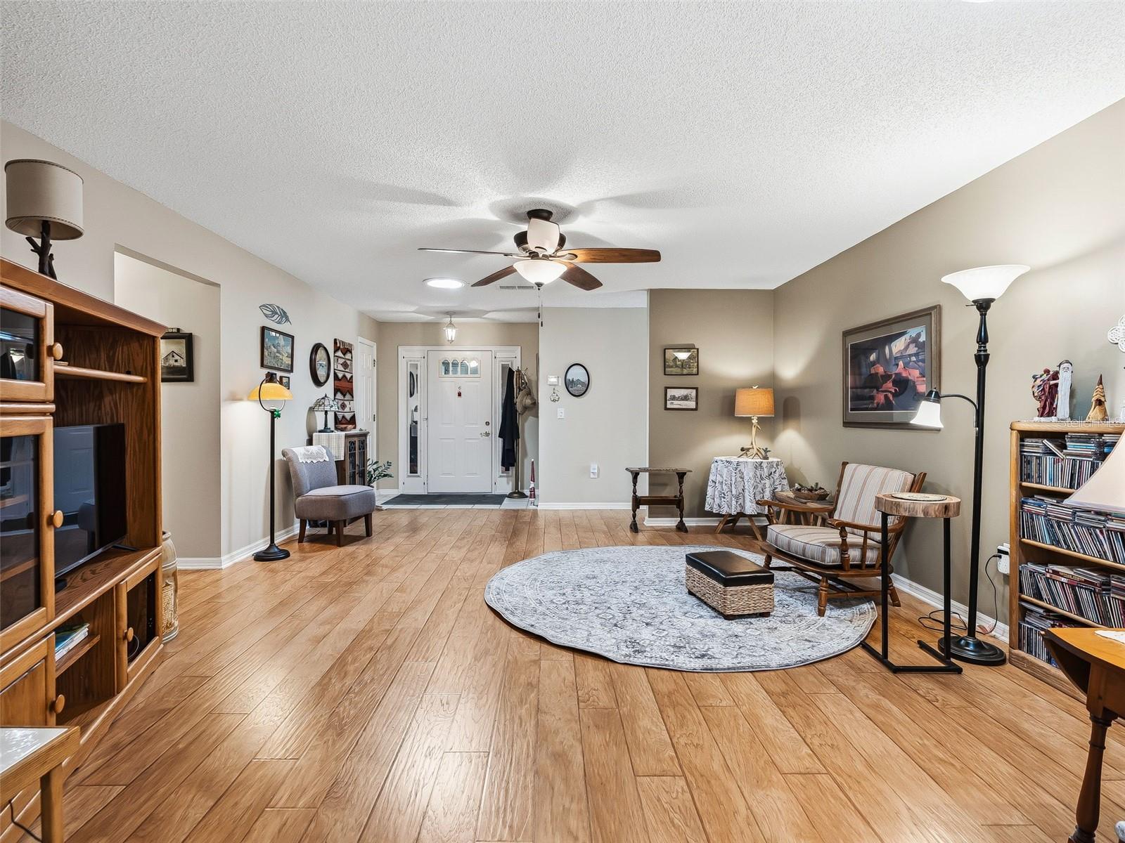 SCOTTISH HIGHLANDS CONDO PH U - Residential