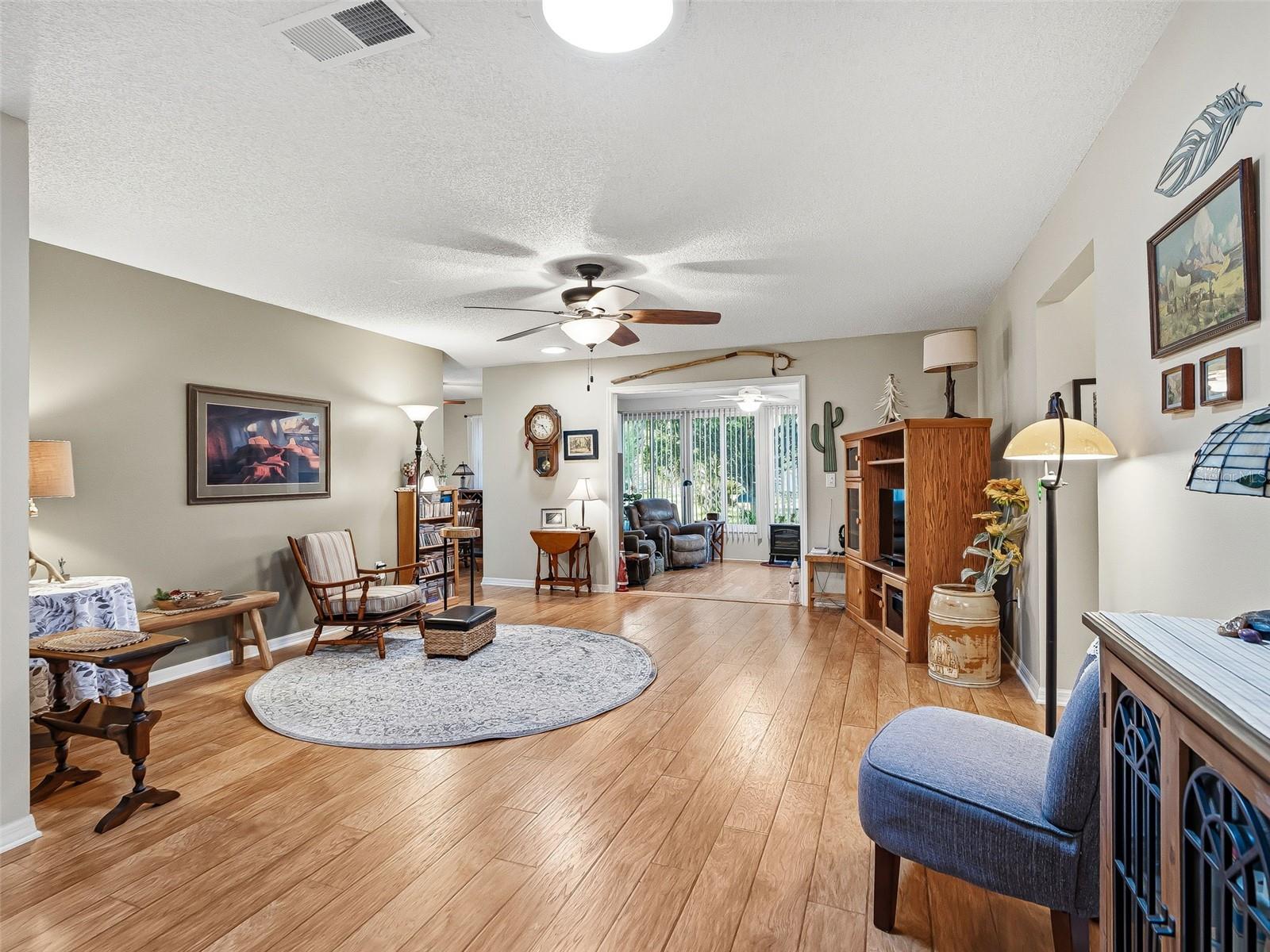 SCOTTISH HIGHLANDS CONDO PH U - Residential