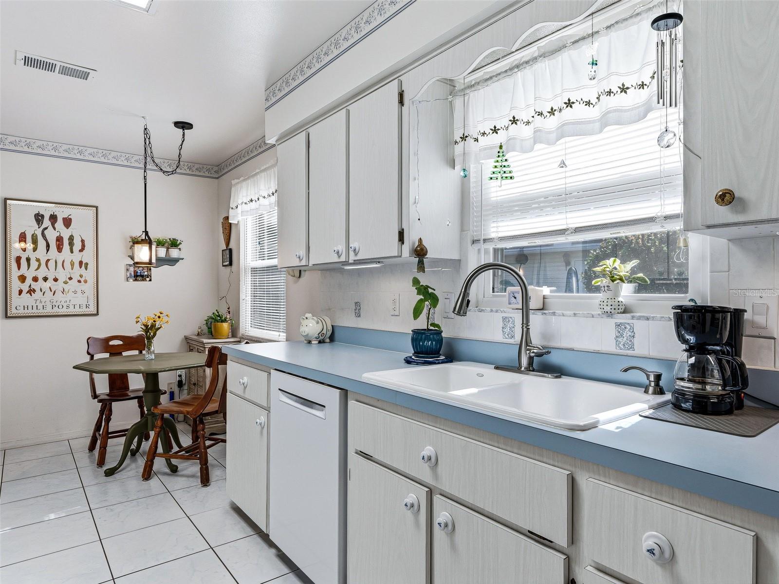 SCOTTISH HIGHLANDS CONDO PH U - Residential
