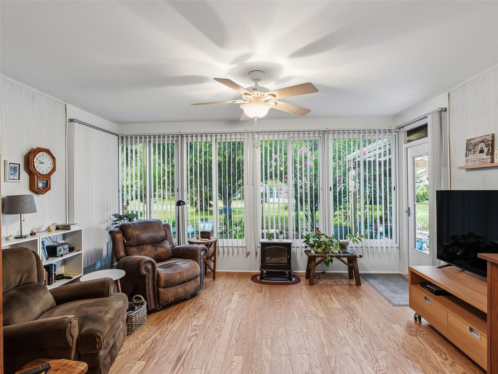 SCOTTISH HIGHLANDS CONDO PH U - Residential