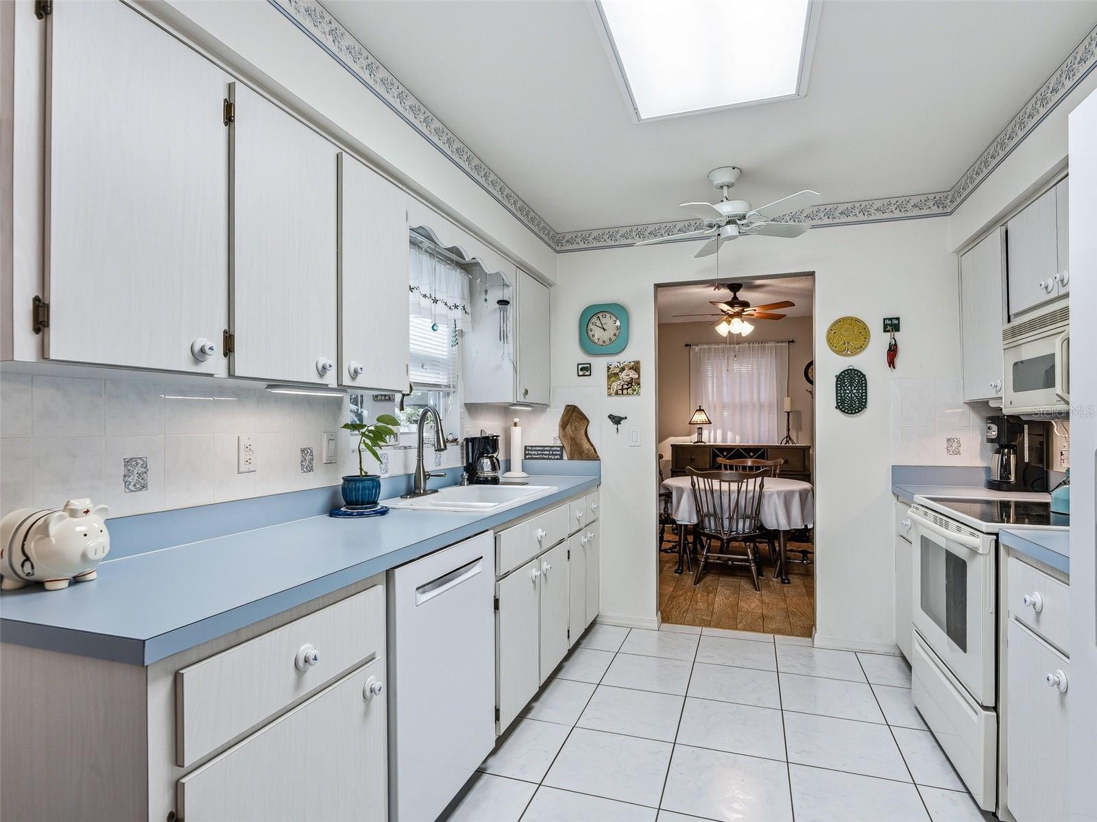 SCOTTISH HIGHLANDS CONDO PH U - Residential