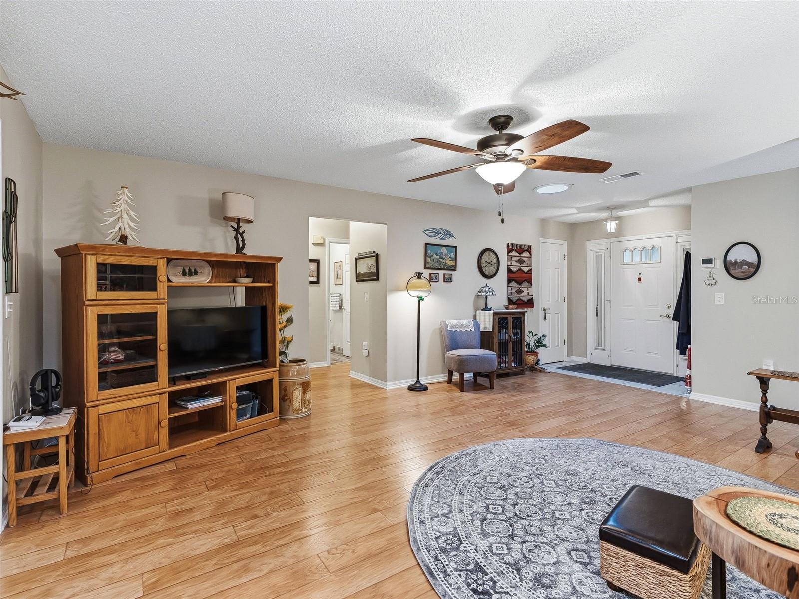 SCOTTISH HIGHLANDS CONDO PH U - Residential