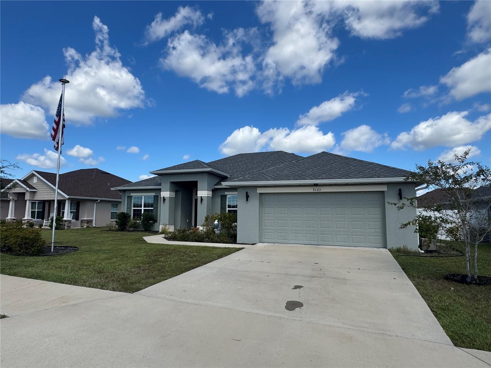 OAKS/OCALA XINGS SOUTH - Residential