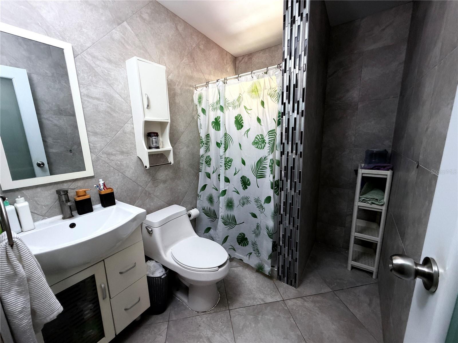 BO. QUEBRADA NEGRITO GATEWAY HILLS II SOLAR 8 - Residential