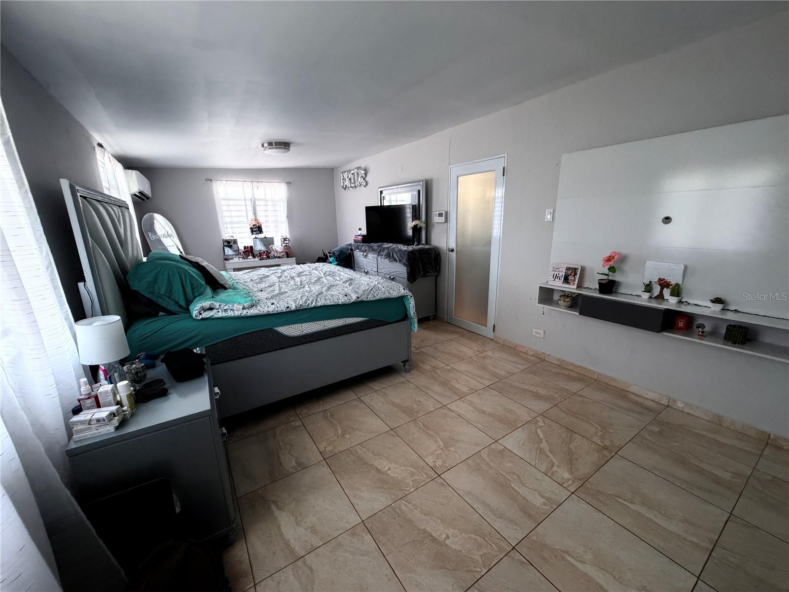 BO. QUEBRADA NEGRITO GATEWAY HILLS II SOLAR 8 - Residential