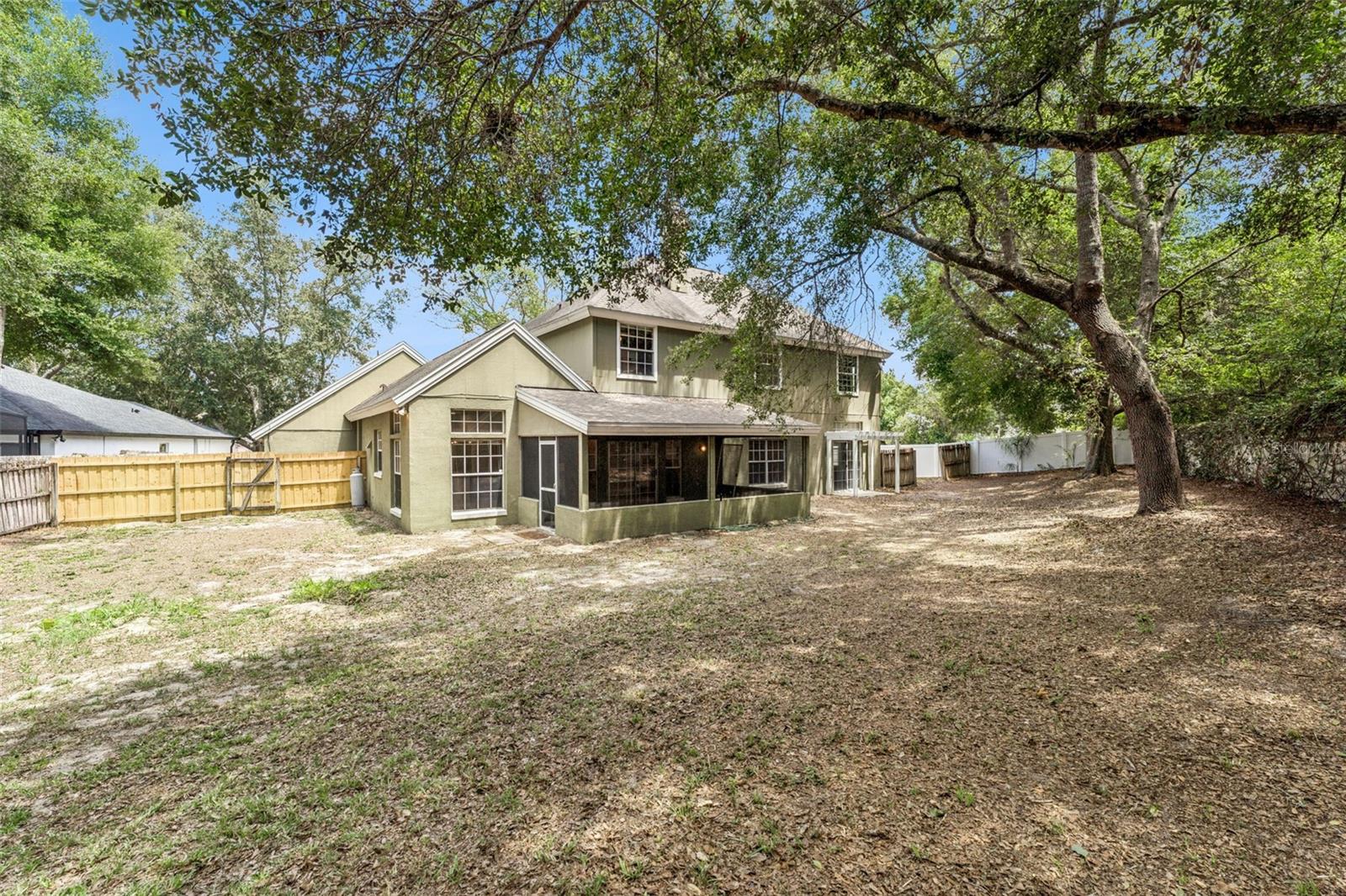 SADDLEBROOK - Residential