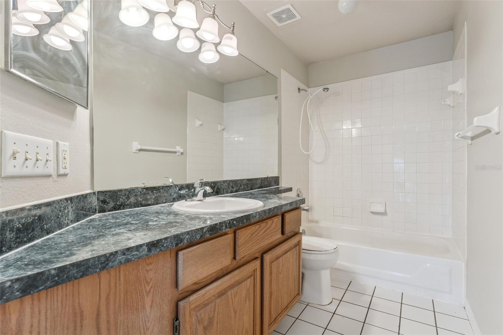 SADDLEBROOK - Residential