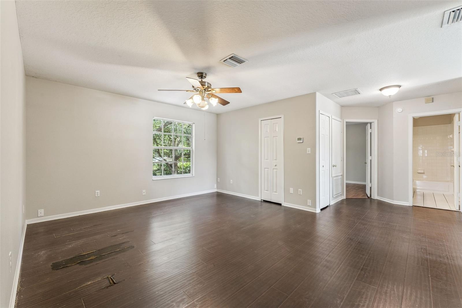 SADDLEBROOK - Residential