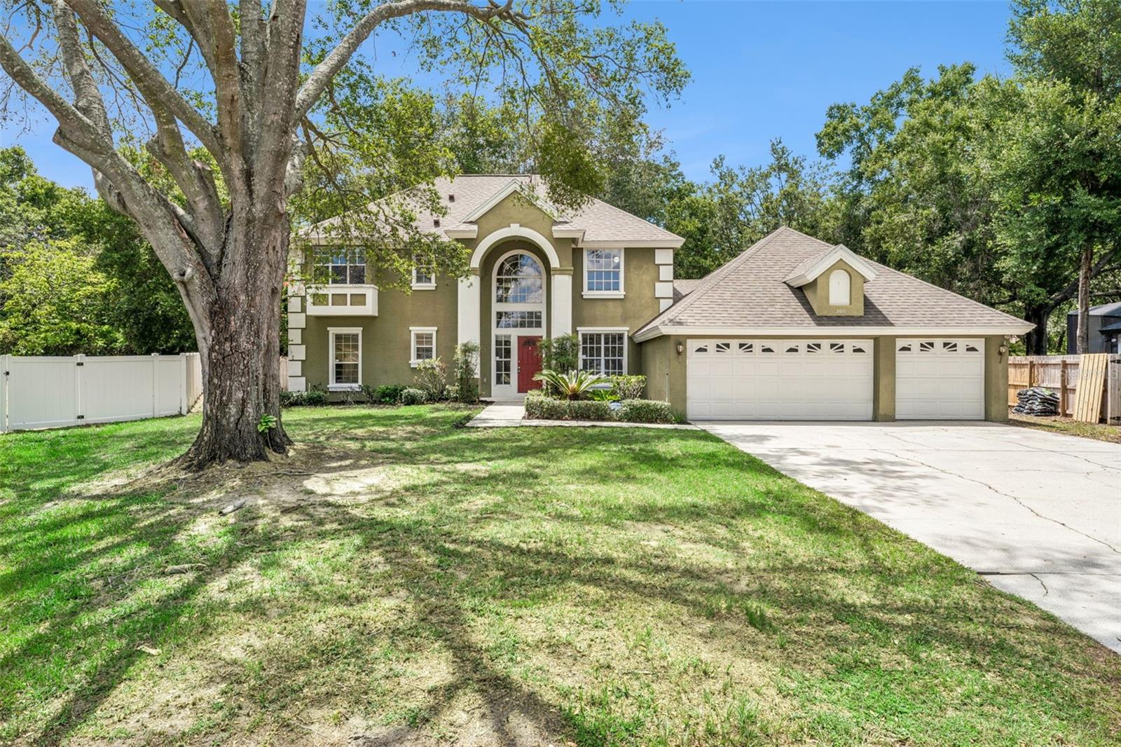 SADDLEBROOK - Residential