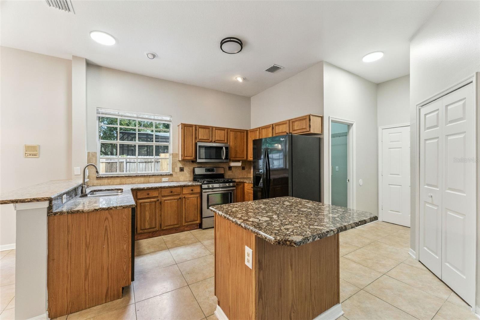 SADDLEBROOK - Residential
