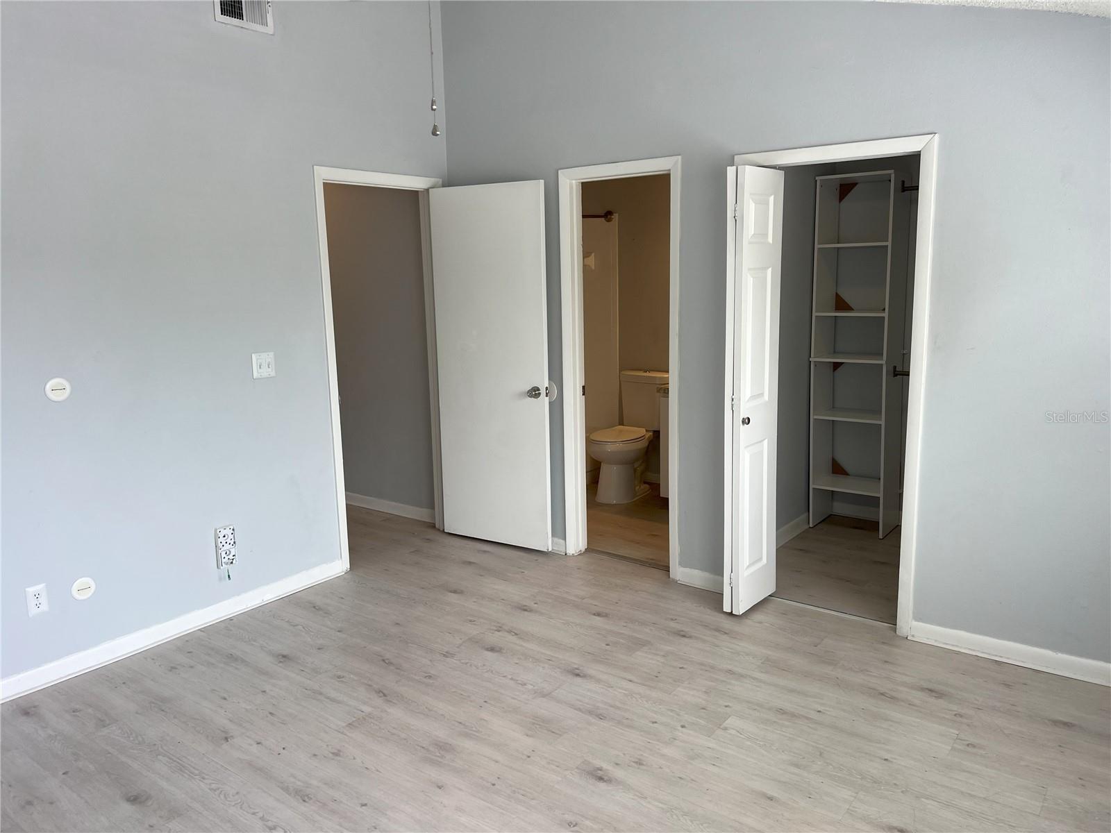 DOCKSIDE CONDO - Residential Lease