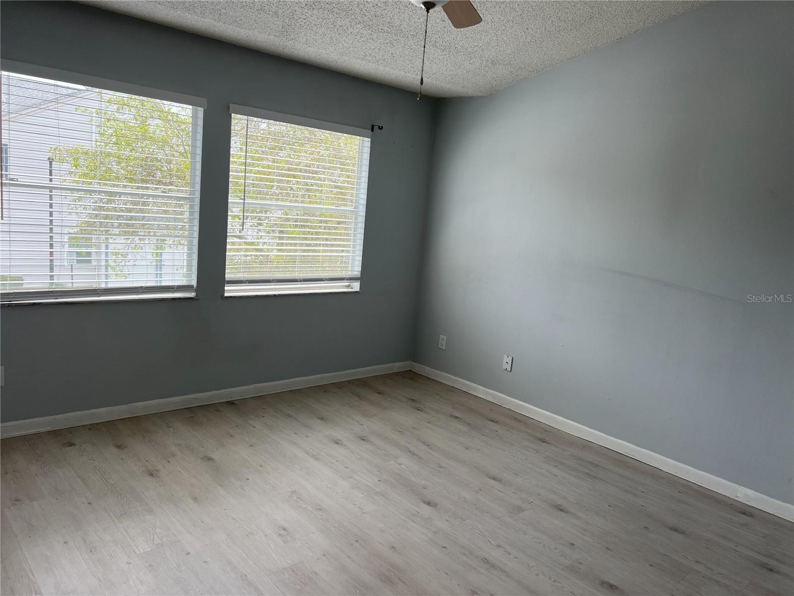 DOCKSIDE CONDO - Residential Lease