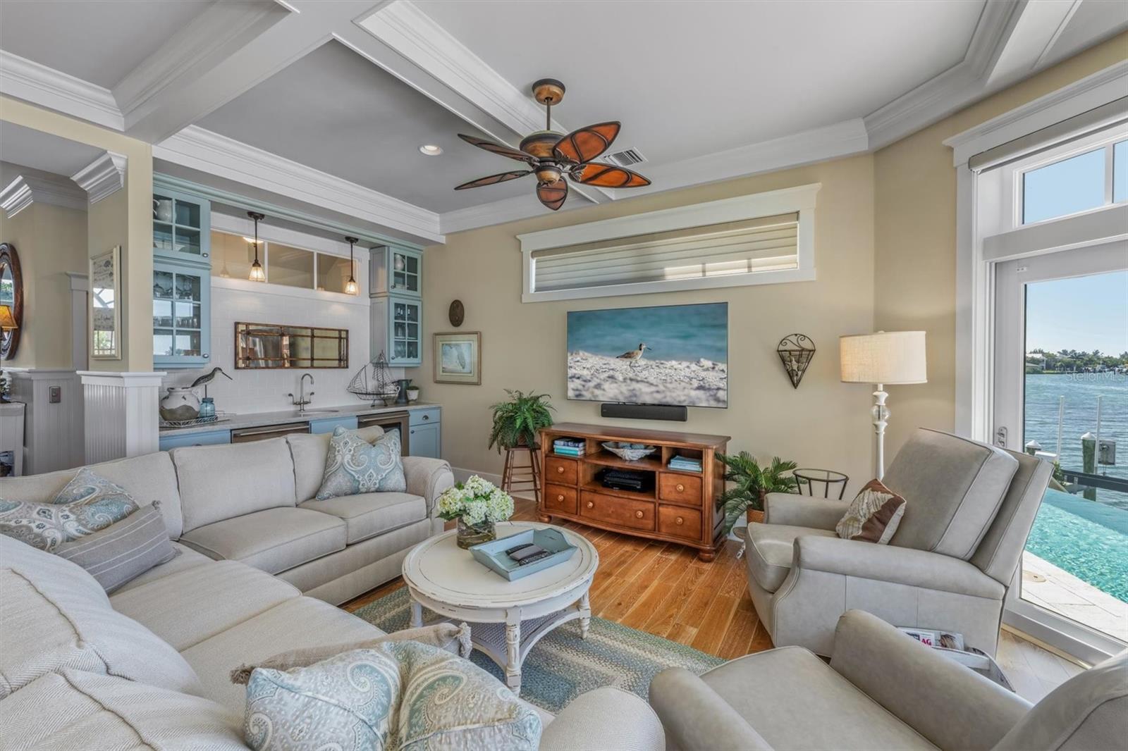 NORTH POINT HARBOUR UNIT THREE - Residential