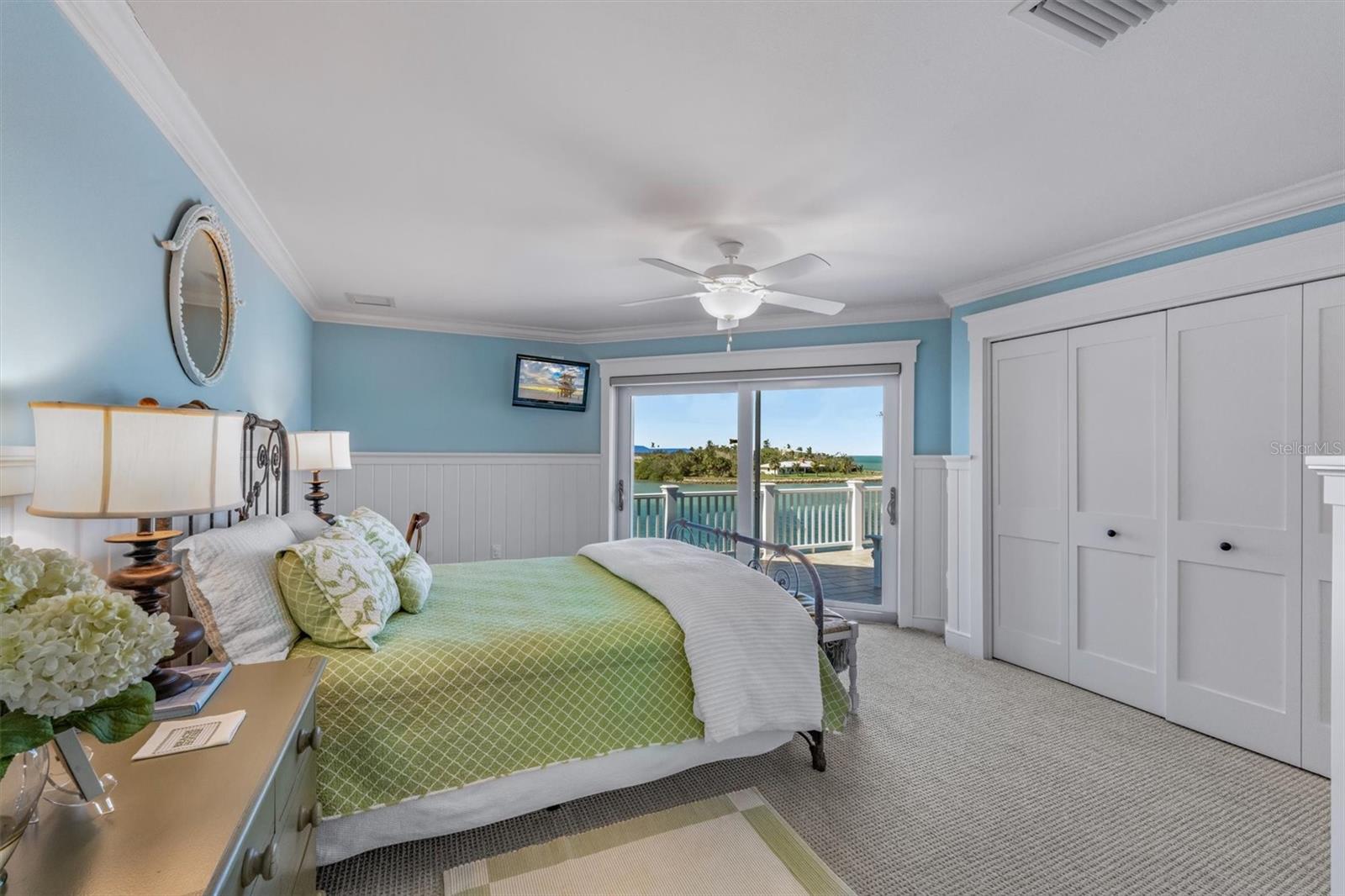 NORTH POINT HARBOUR UNIT THREE - Residential