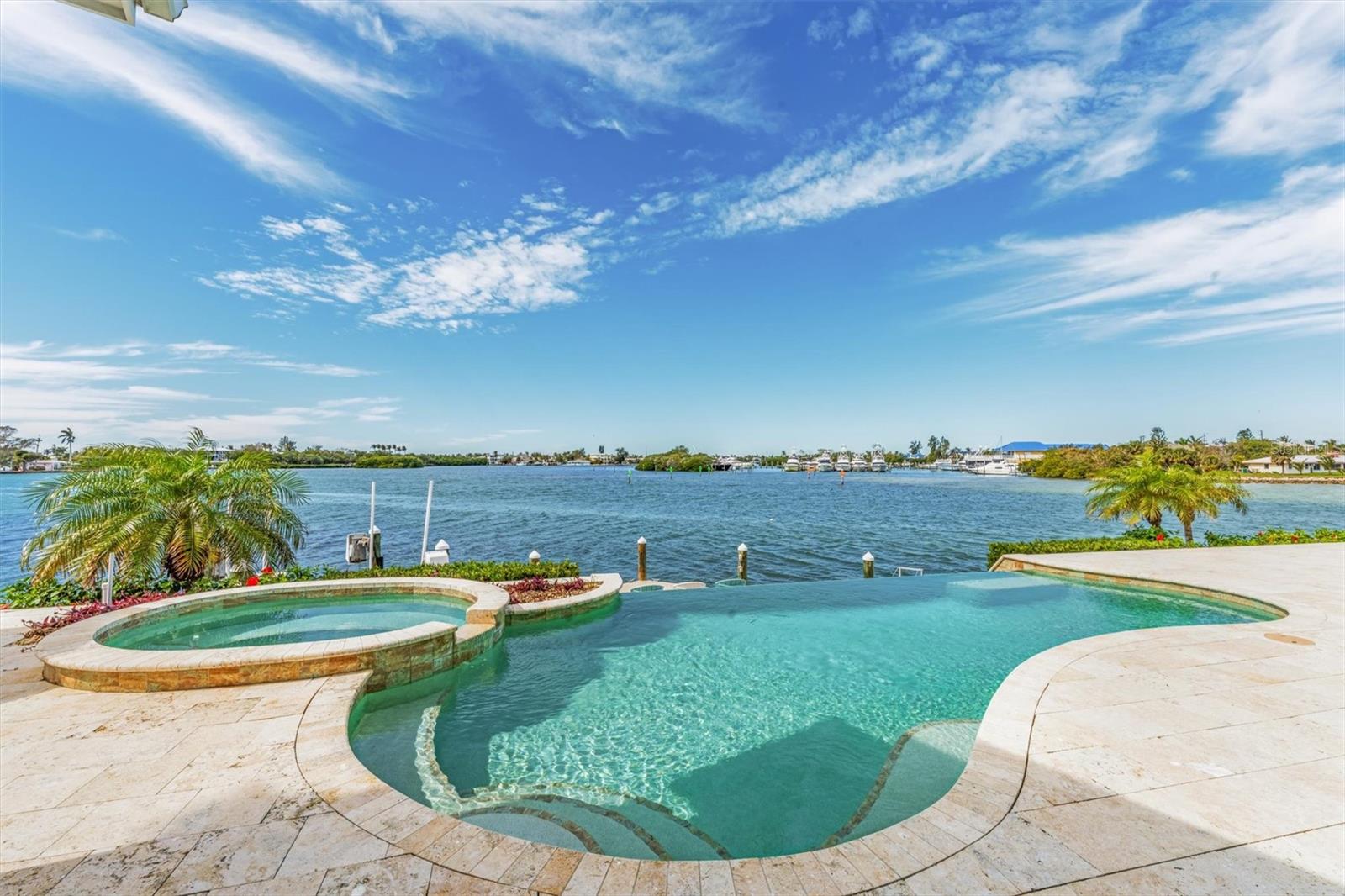 NORTH POINT HARBOUR UNIT THREE - Residential