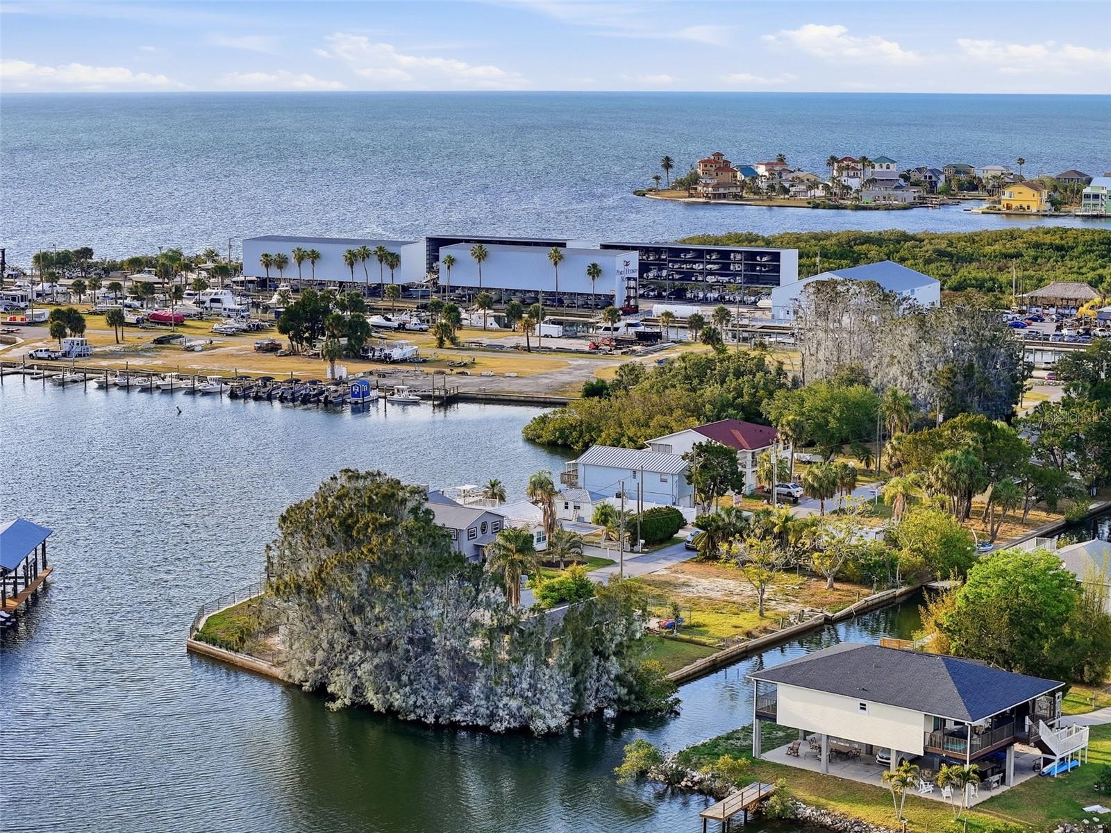 GULF SHORES - Land