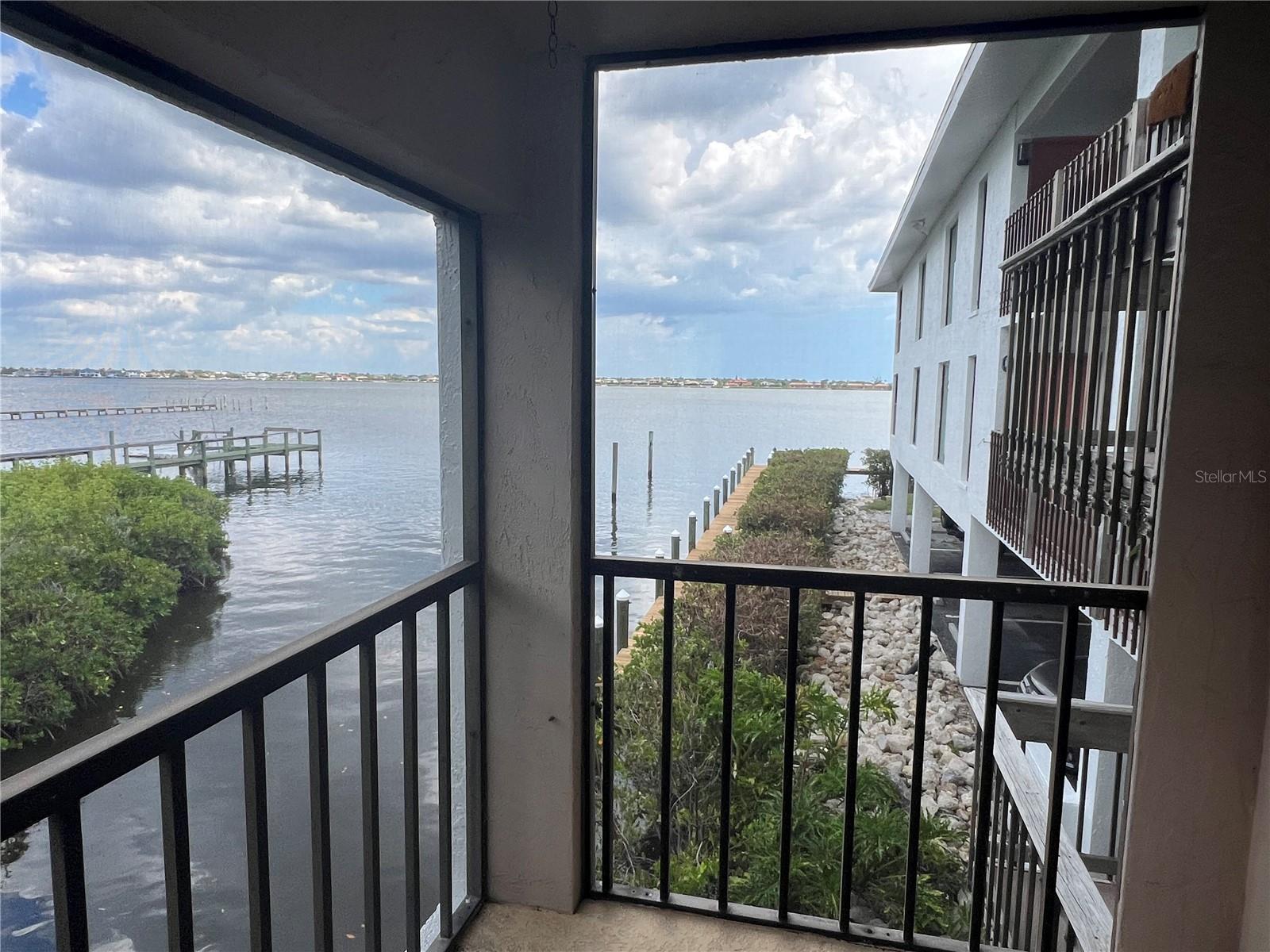 MANATEE MOORINGS CONDO - Residential