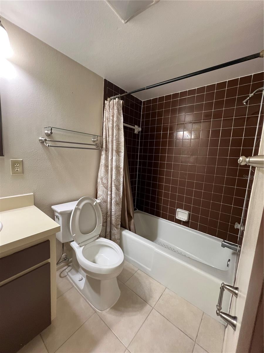 MANATEE MOORINGS CONDO - Residential