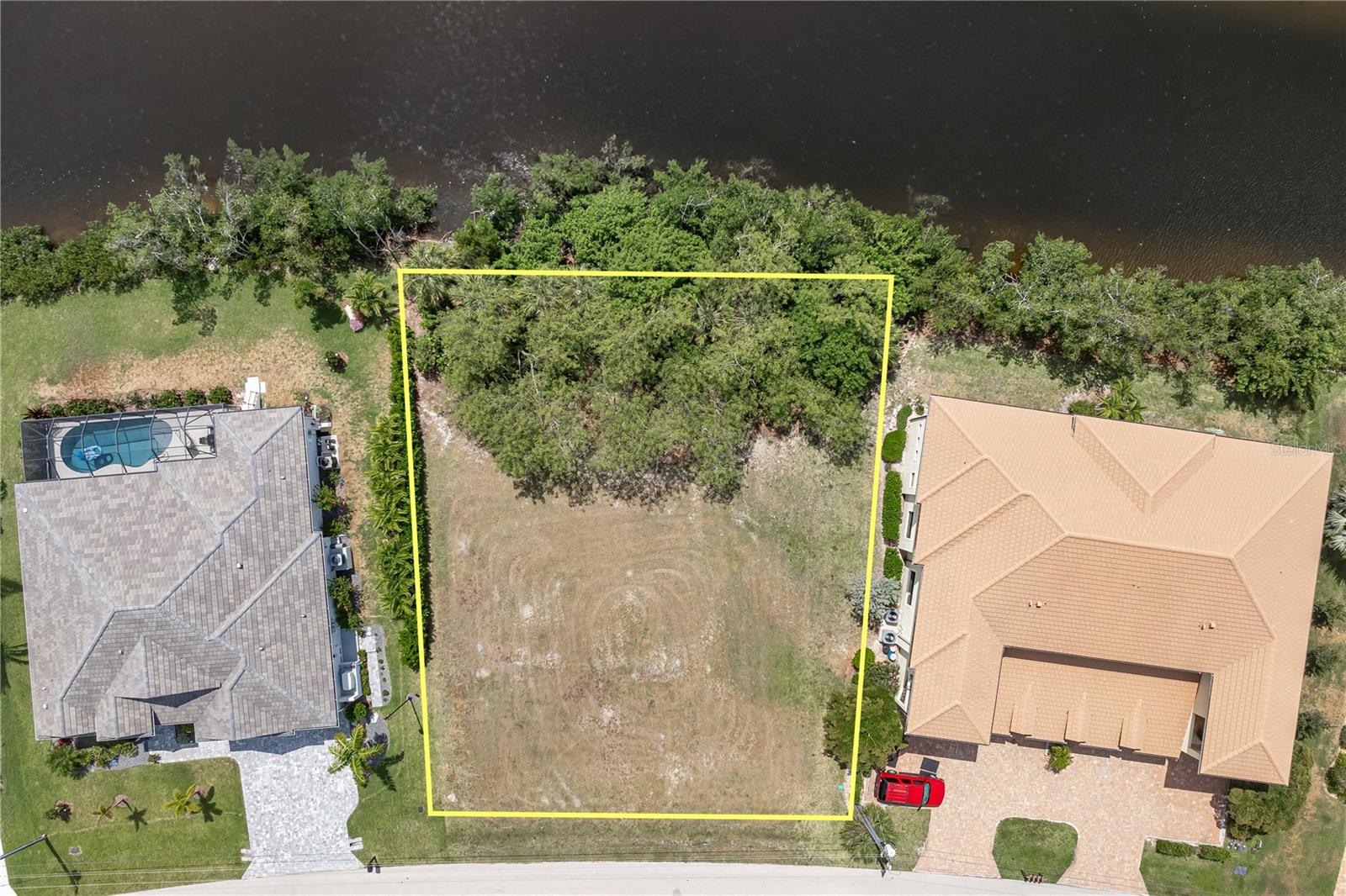 PUNTA GORDA ISLES SEC 12 - Land
