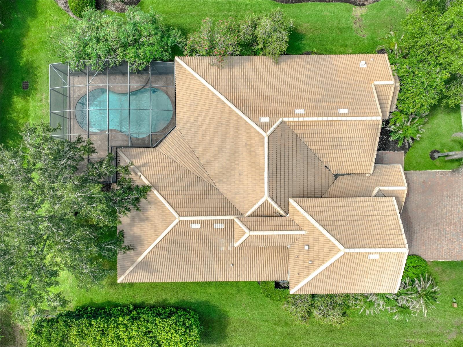 BRONSONS LNDGS F & M - Residential