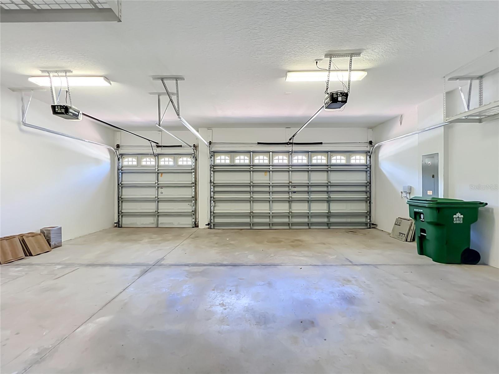 BRONSONS LNDGS F & M - Residential