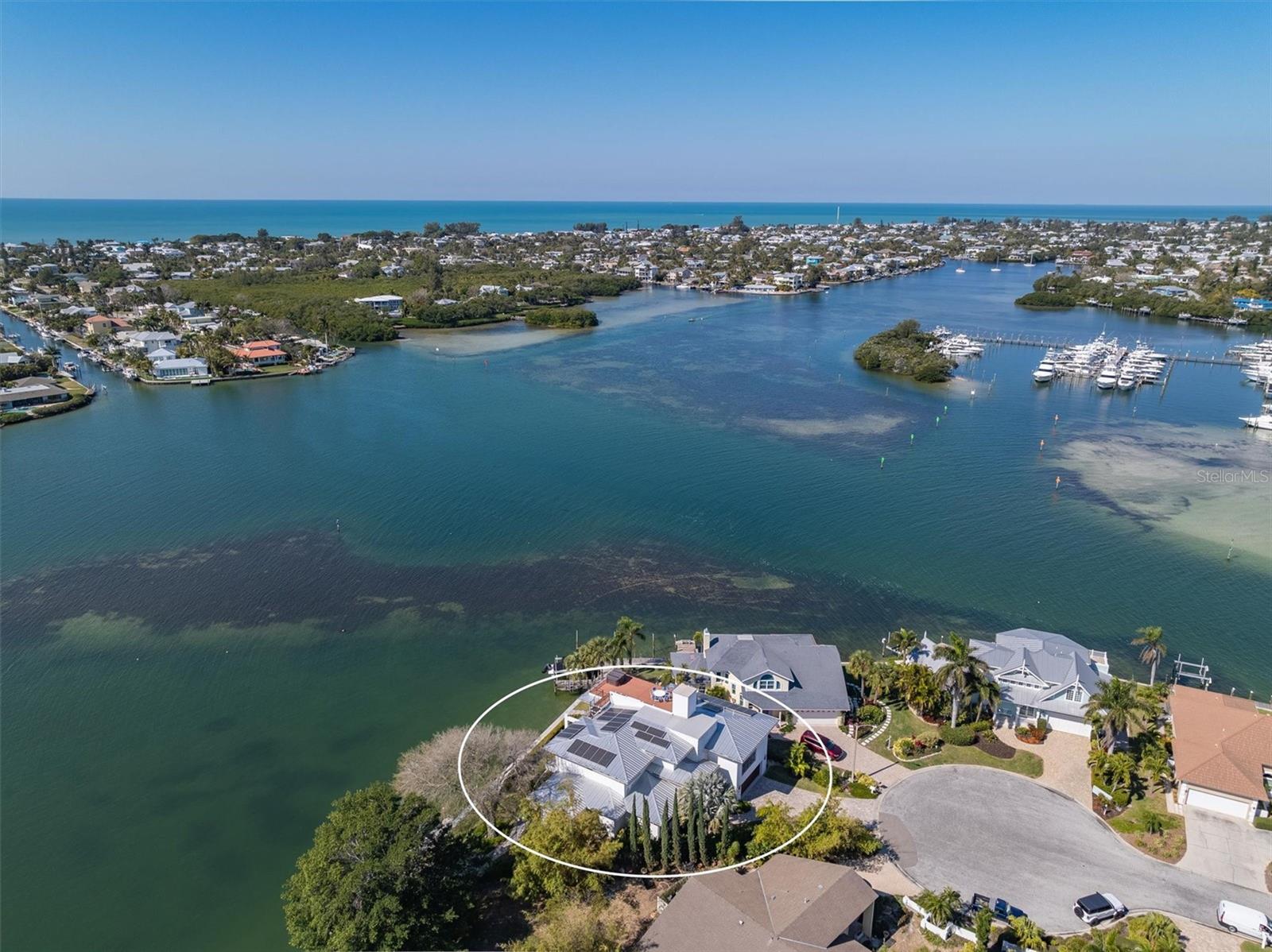 NORTH POINT HARBOUR UNIT THREE - Residential